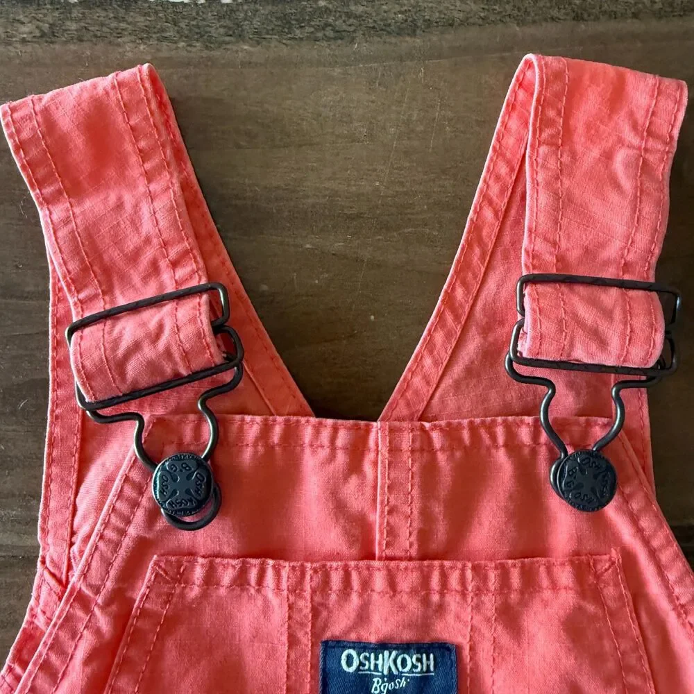 Vintage OshKosh B'gosh Neon Orange Shortalls Overalls in 2T 🧡
